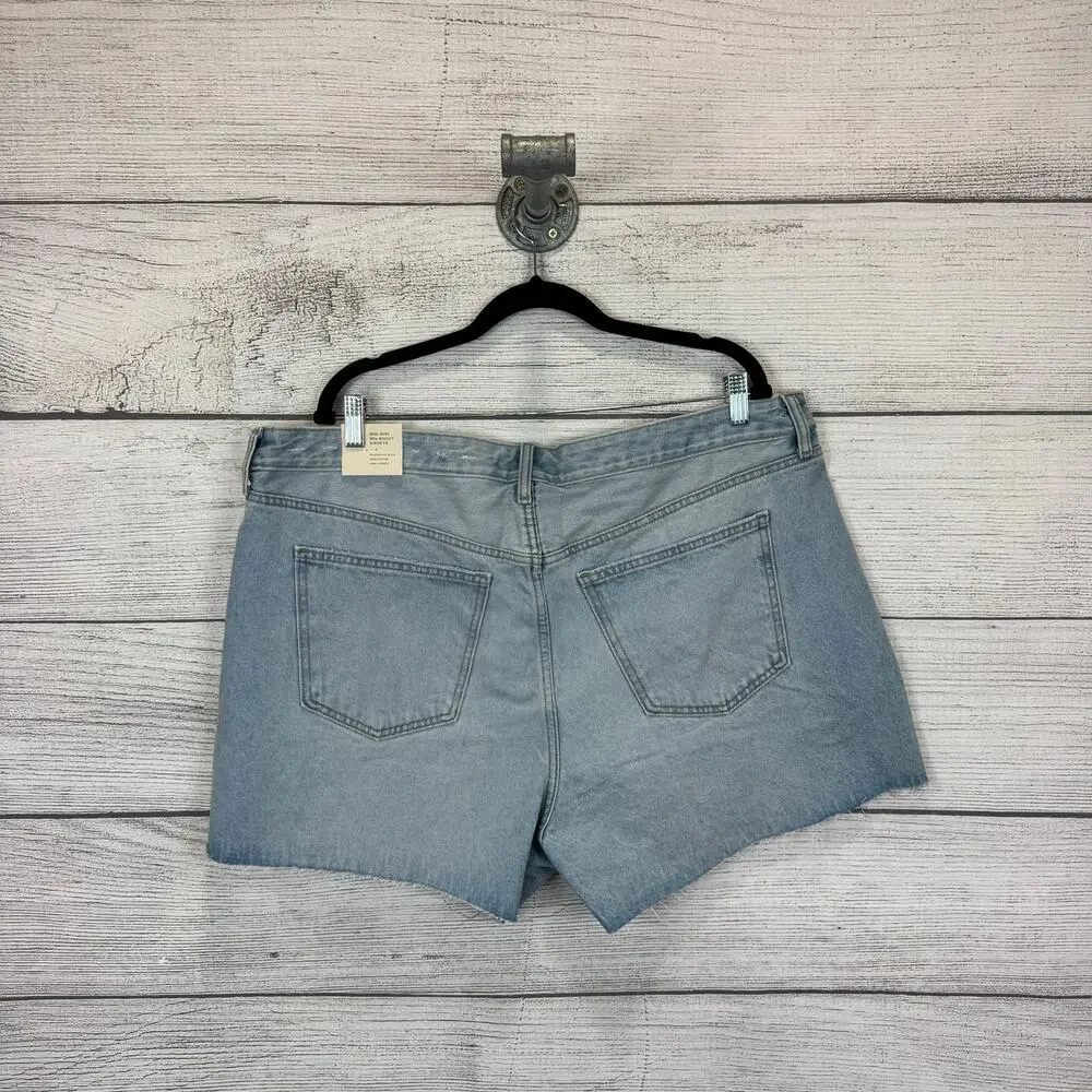 Universal Thread Plus Size Mid-Rise 90's Baggy Denim Shorts Size 18
